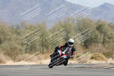 media/Oct-13-2025-Moto Forza (Mon) [[a66d839500]]/2-A Group/Session 4 Turn 7/